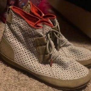 Sorel women’s boots